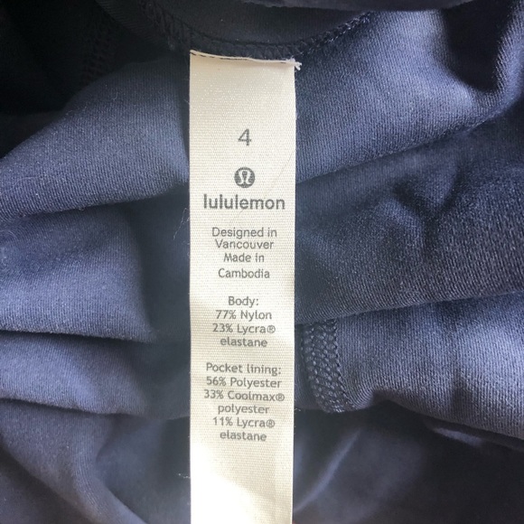 Lululemon Wundertrain High Rise Tight - Diamond  Dye shade Naval Blue - Size 4 - Picture 3 of 3